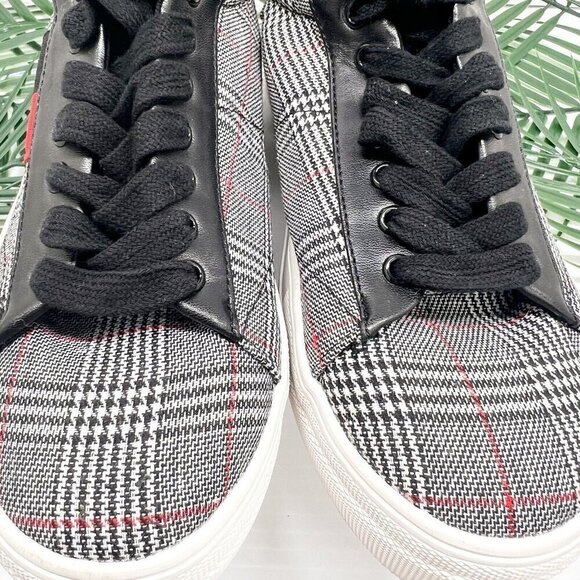 Steve Madden Plaid Sneakers Women's Size 6 Black/Multicolor Round Toe  Lace Up - Picture 4 of 9